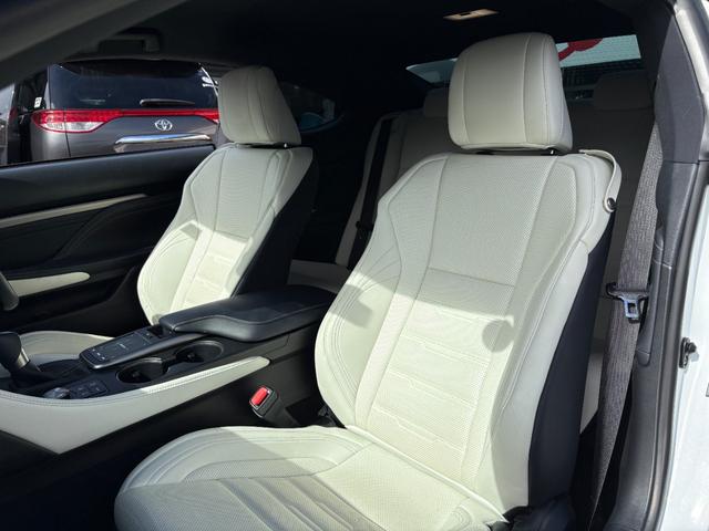 ご覧いただきありがとうございます♪気になったお車がありましたらお気軽にお電話をください♪