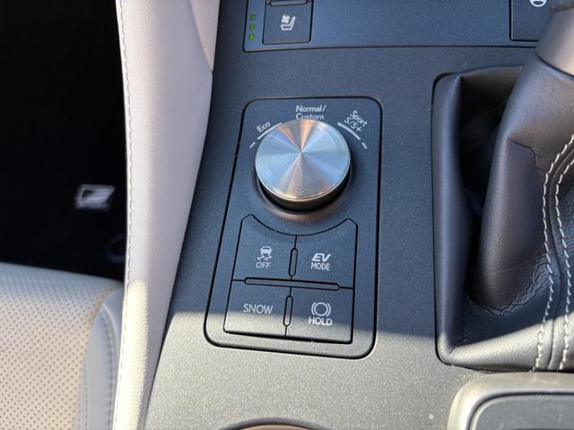 ご覧頂きまして誠に有難うございます！！是非ご来店して頂き、実際にご覧になって頂ければと思います。お客様からのご連絡をスタッフ一同、心よりお待ちしております