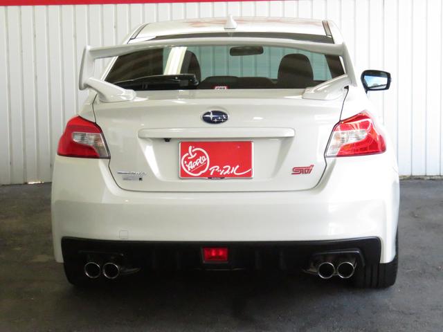 STI タイプS ワンオーナー 6速MT 禁煙車 ナビ(7枚目)
