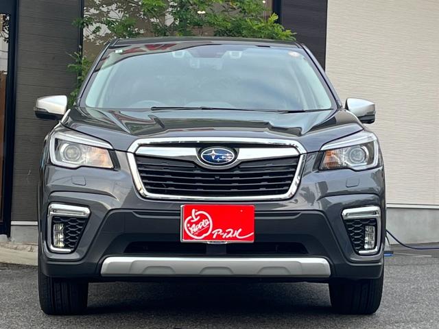 フォレスター アドバンス　アップル保証　ワンオーナー　禁煙車　純正ナビ　フルセグナビ　バックカメラ　レザーハンドル　クルコン　パワーバックドア　パワーシート　シートヒーター　純正１８インチアルミ　アイサイト　車検令和９年１月（3枚目）
