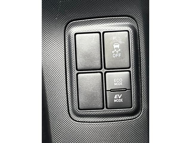 アクア Ｓスタイルブラック　アップル保証　ワンオーナー　禁煙車　純正ナビ　フルセグテレビ　３６０度カメラ　セーフティーセンス　ＥＴＣ　ドラレコ　ステアリングスイッチ　オートライト　オートエアコン　プライバシーガラス（33枚目）