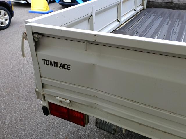 タウンエーストラック ＤＸ　トラック　ＡＴ　ＥＴＣ　エアコン　運転席エアバッグ　記録簿（31枚目）