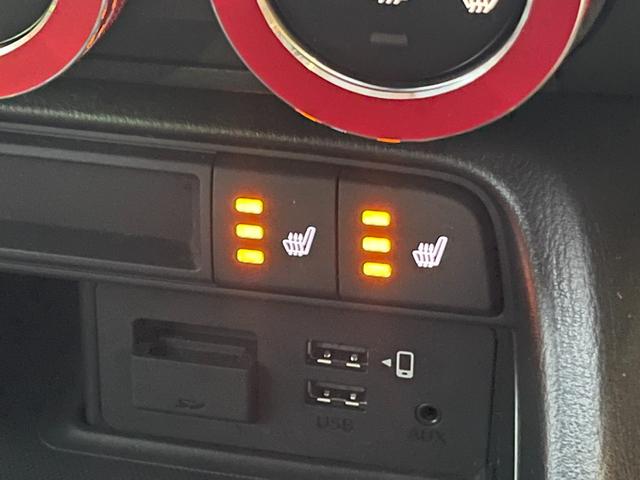 ロードスターＲＦ ＲＳ　アップル保証　ワンオーナー　禁煙車　６速ＭＴ　　純正ナビ　フルセグテレビ　バックカメラ　ＢＯＳＥサウンド　シートヒーター　社外サス　ＢＳＭ　純正１７インチアルミ　スマートキー　プッシュスタート（26枚目）