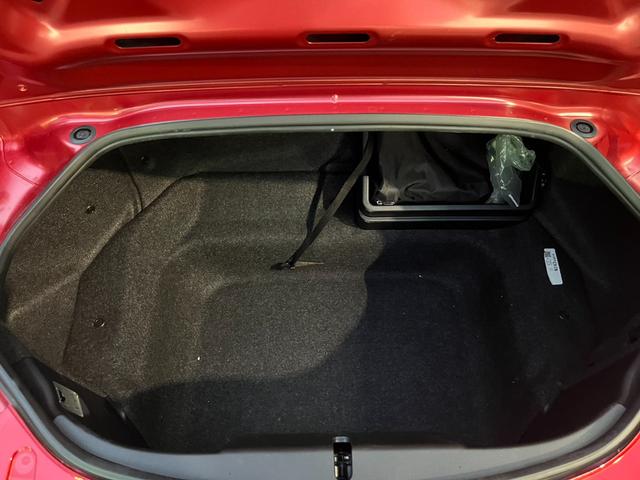 ロードスターＲＦ ＲＳ　アップル保証　ワンオーナー　禁煙車　６速ＭＴ　　純正ナビ　フルセグテレビ　バックカメラ　ＢＯＳＥサウンド　シートヒーター　社外サス　ＢＳＭ　純正１７インチアルミ　スマートキー　プッシュスタート（37枚目）