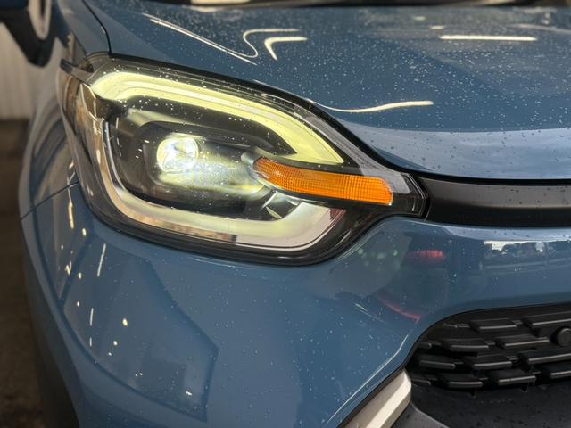 シエンタ ハイブリッドＺ　禁煙車　ワンオーナー　純正ナビＴＶ　フルセグ　バックモニター　ＥＴＣ　両側電動スライドドア　シートヒーター　ステアリングヒーター　ＬＥＤヘッド　天井サーキュレーター　ナノイーＸ　追従走行　レーンキープ（17枚目）