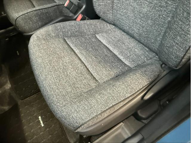 シエンタ ハイブリッドＺ　禁煙車　ワンオーナー　純正ナビＴＶ　フルセグ　バックモニター　ＥＴＣ　両側電動スライドドア　シートヒーター　ステアリングヒーター　ＬＥＤヘッド　天井サーキュレーター　ナノイーＸ　追従走行　レーンキープ（50枚目）