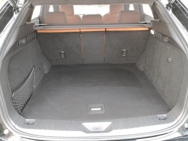 CX-60 XD-ハイブリッド プレミアムスポーツ 4WD ETC 全周囲カメラ クリアランスソナー オートクルーズコントロール レーンアシスト パワーシート 衝突被害軽減システム サンルーフ ナビ LEDヘッドランプ 電動リアゲート アルミホイール(18枚目)