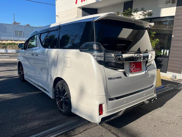 ヴェルファイア ２．５Ｚ　Ａエディション　アップル保証　ワンオーナー　禁煙車　サンルーフ　モデリスタエアロ　アルパインナビ　フリップダウンモニター　フルセグテレビ　バックカメラ　クルーズコントロール　両側電動スライドドア　社外アルミ（13枚目）
