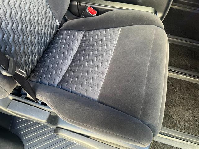 ヴェルファイア ２．５Ｚ　Ａエディション　アップル保証　ワンオーナー　禁煙車　サンルーフ　モデリスタエアロ　アルパインナビ　フリップダウンモニター　フルセグテレビ　バックカメラ　クルーズコントロール　両側電動スライドドア　社外アルミ（42枚目）