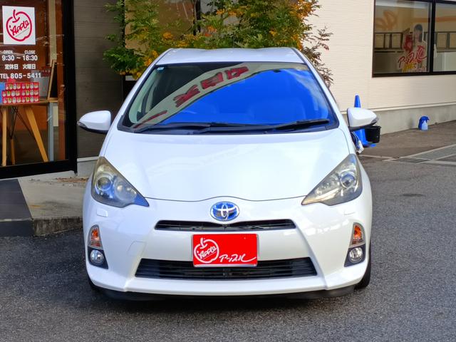 アクア Ｇブラックソフトレザーセレクション　ＥＴＣ　バックカメラ　ナビ　アルミホイール　ヘッドライトウォッシャー　スマートキー　電動格納ミラー　シートヒーター　ＣＶＴ　盗難防止システム　ＡＢＳ　ＥＳＣ　エアコン（12枚目）