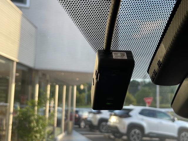 プリウス Ｓツーリングセレクション　アップル保証１年付き　禁煙車　セーフティセンス　ドラレコ　純正ナビ　フルセグ　バックカメラ　モデリスタフルエアロ　ＣＩＬＦＯＲＤセキュリティ　シートヒーター　クルコン　デジタルインナーミラー　ＥＴＣ（25枚目）