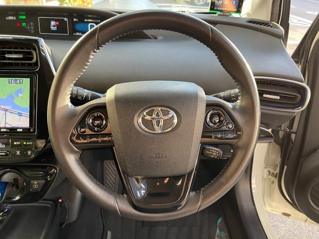 プリウス Ｓツーリングセレクション　アップル保証１年付き　禁煙車　セーフティセンス　ドラレコ　純正ナビ　フルセグ　バックカメラ　モデリスタフルエアロ　ＣＩＬＦＯＲＤセキュリティ　シートヒーター　クルコン　デジタルインナーミラー　ＥＴＣ（34枚目）