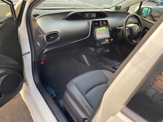 プリウス Ｓツーリングセレクション　アップル保証１年付き　禁煙車　セーフティセンス　ドラレコ　純正ナビ　フルセグ　バックカメラ　モデリスタフルエアロ　ＣＩＬＦＯＲＤセキュリティ　シートヒーター　クルコン　デジタルインナーミラー　ＥＴＣ（60枚目）