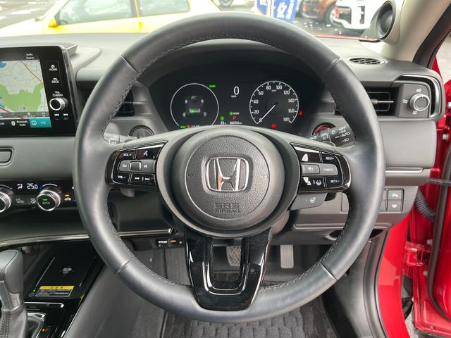 ヴェゼル e:HEV Z メーカー保証付き 1オーナー 禁煙車 ホンダセンシング ホンダコネクト 置くだけ充電 ドラレコ シートヒーター パワーバックドア ステアリングヒーター BSM パドルシフト Aライト ウインカーミラー(32枚目)