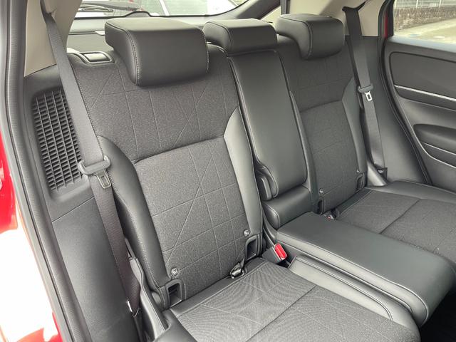 ヴェゼル e:HEV Z メーカー保証付き 1オーナー 禁煙車 ホンダセンシング ホンダコネクト 置くだけ充電 ドラレコ シートヒーター パワーバックドア ステアリングヒーター BSM パドルシフト Aライト ウインカーミラー(46枚目)