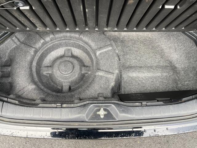 ヴォクシー ZS 煌 アップル保証1年付き ワンオーナー 禁煙車 社外10型ナビ フルセグ バックカメラ フリップダウンモニター ドラレコ ETC 両側パワースライドドア Pスタート Aライト Fフォグ ウインカーミラー(51枚目)