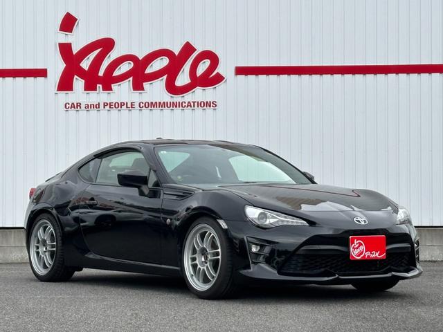 ８６ ＧＴ　アップル１年保証付き　ユーザー直接買取車　禁煙車　６速マニュアル　ＴＥＩＮ車高調　ブリッツマフラー　ＥＮＫＥＩ製１８ＡＷ　社外テール　トランクスポイラー　ナビＴＶ　Ｂカメラ　前後ドラレコ　２．０ＥＴＣ（8枚目）
