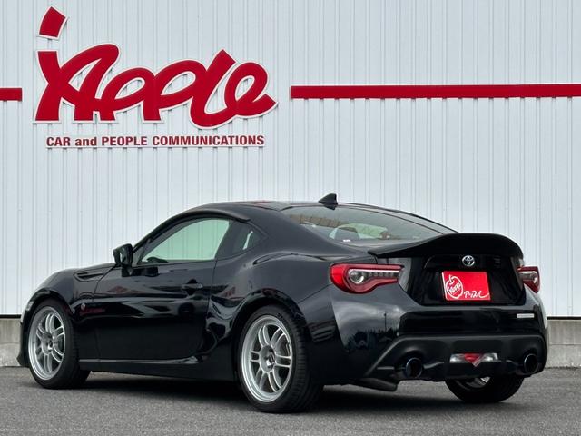 ８６ ＧＴ　アップル１年保証付き　ユーザー直接買取車　禁煙車　６速マニュアル　ＴＥＩＮ車高調　ブリッツマフラー　ＥＮＫＥＩ製１８ＡＷ　社外テール　トランクスポイラー　ナビＴＶ　Ｂカメラ　前後ドラレコ　２．０ＥＴＣ（10枚目）