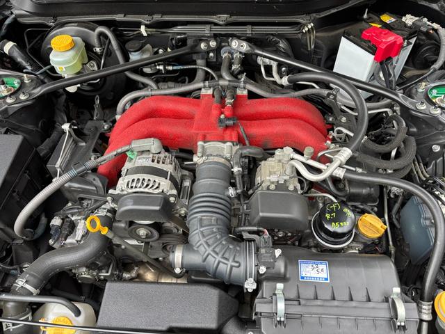 ８６ ＧＴ　アップル１年保証付き　ユーザー直接買取車　禁煙車　６速マニュアル　ＴＥＩＮ車高調　ブリッツマフラー　ＥＮＫＥＩ製１８ＡＷ　社外テール　トランクスポイラー　ナビＴＶ　Ｂカメラ　前後ドラレコ　２．０ＥＴＣ（46枚目）