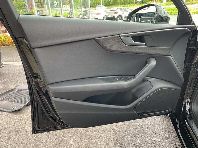 AUDI A4 AVANT 40 TFSI MEISTERSTUECK
