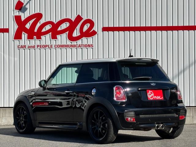 ＭＩＮＩ クーパーＳ　ユーザー直接買取車　禁煙車　ＪＣＷスポーツＰＫＧ　サンルーフ　社外１８インチＡＷ　キーレス　ＥＴＣ　パドルシフト　カーボンドアミラーカバー　リアスポイラー　プッシュスタート　車検令和９年５月まで（10枚目）