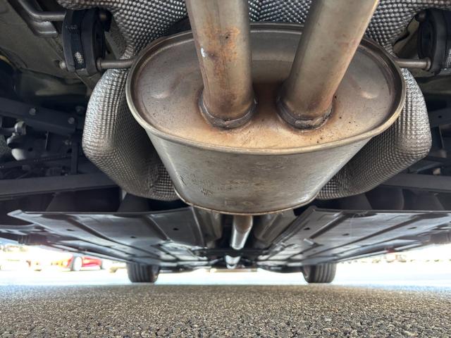 ＭＩＮＩ クーパーＳ　ユーザー直接買取車　禁煙車　ＪＣＷスポーツＰＫＧ　サンルーフ　社外１８インチＡＷ　キーレス　ＥＴＣ　パドルシフト　カーボンドアミラーカバー　リアスポイラー　プッシュスタート　車検令和９年５月まで（40枚目）