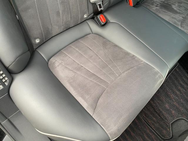 クラウンハイブリッド ＲＳアドバンス　メーカーナビ　禁煙車　フルセグＴＶ　バックカメラ　ムーンルーフ　社外１９ＡＷ　３眼ＬＥＤ　ＢＳＭ　ＡＣＣ　ＨＵＤ　カードキー　パワーシート　ＡＣ１００Ｖ　パドルシフト　オートハイビーム　プリクラッシュ（41枚目）