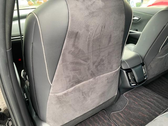 クラウンハイブリッド ＲＳアドバンス　メーカーナビ　禁煙車　フルセグＴＶ　バックカメラ　ムーンルーフ　社外１９ＡＷ　３眼ＬＥＤ　ＢＳＭ　ＡＣＣ　ＨＵＤ　カードキー　パワーシート　ＡＣ１００Ｖ　パドルシフト　オートハイビーム　プリクラッシュ（49枚目）