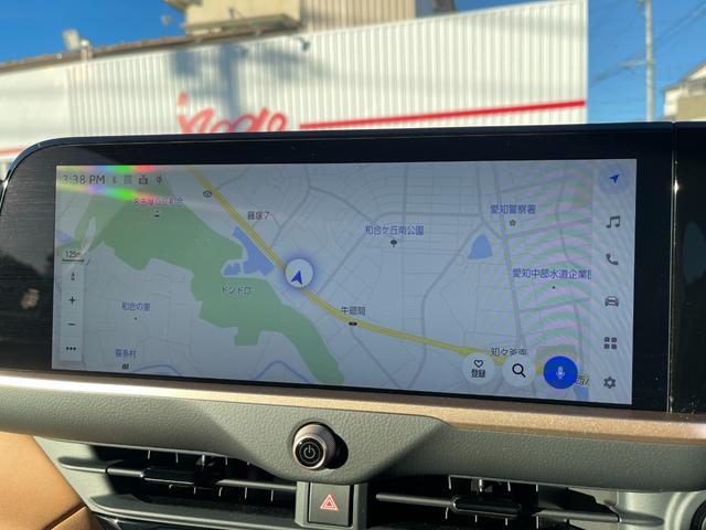 クラウンスポーツ Ｚ　Ｚ（５名）メーカー保証付き　ワンオーナー　禁煙車　セーフティセンス　ＢＳＭ　ソナー　純正ナビ　フルセグ　バックカメラ　全周囲カメラ　ＡＣ１００Ｖ　ＥＴＣ　置くだけ充電　シートエアコン　パワーバックドア（24枚目）