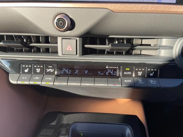 クラウンスポーツ Ｚ　Ｚ（５名）メーカー保証付き　ワンオーナー　禁煙車　セーフティセンス　ＢＳＭ　ソナー　純正ナビ　フルセグ　バックカメラ　全周囲カメラ　ＡＣ１００Ｖ　ＥＴＣ　置くだけ充電　シートエアコン　パワーバックドア（28枚目）