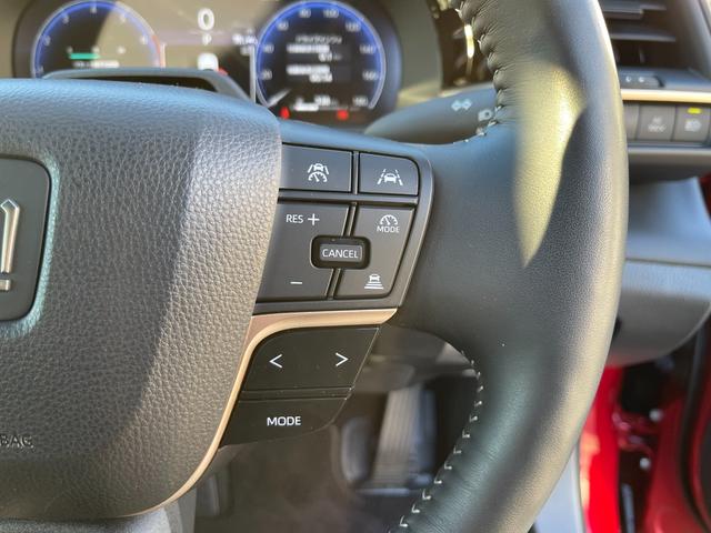 クラウンスポーツ Ｚ　Ｚ（５名）メーカー保証付き　ワンオーナー　禁煙車　セーフティセンス　ＢＳＭ　ソナー　純正ナビ　フルセグ　バックカメラ　全周囲カメラ　ＡＣ１００Ｖ　ＥＴＣ　置くだけ充電　シートエアコン　パワーバックドア（33枚目）