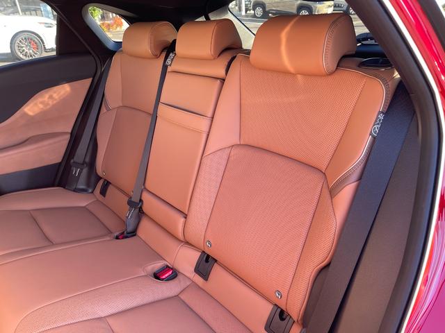 クラウンスポーツ Ｚ　Ｚ（５名）メーカー保証付き　ワンオーナー　禁煙車　セーフティセンス　ＢＳＭ　ソナー　純正ナビ　フルセグ　バックカメラ　全周囲カメラ　ＡＣ１００Ｖ　ＥＴＣ　置くだけ充電　シートエアコン　パワーバックドア（54枚目）