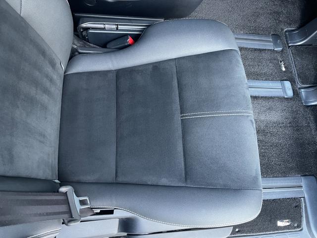 ノア Si G’s アップル保証1年付き ワンオーナー 禁煙車 セーフティセンス ドラレコ 純正ナビ フルセグ バックカメラ 後席モニター 両側パワースライドドア ETC Pスタート Aライト Fフォグ 純正18AW(48枚目)