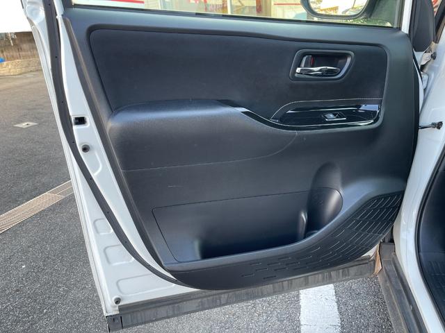 ノア Si G’s アップル保証1年付き ワンオーナー 禁煙車 セーフティセンス ドラレコ 純正ナビ フルセグ バックカメラ 後席モニター 両側パワースライドドア ETC Pスタート Aライト Fフォグ 純正18AW(69枚目)