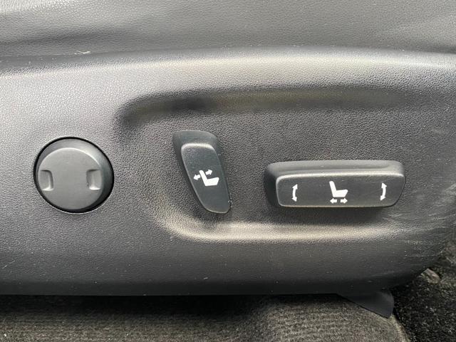 ＮＸ ＮＸ３００　Ｉパッケージ　法人ワンオーナー　純正ナビ　禁煙車　フルセグＴＶ　バックカメラ　３眼ＬＥＤ　シートヒーター　純正１７ＡＷ　ＬＥＤヘッド　パドルシフト　電動リアゲート　ステアリングヒーター　４ＷＤ　ソナー　ルーフレール（26枚目）