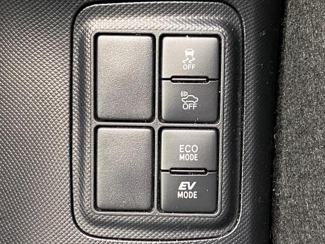 アクア Ｓ　純正ナビ　禁煙車　フルセグＴＶ　バックカメラ　クルコン　オートハイビーム　スマートキー　プッシュスタート　ＴＶキャンセラー　ＥＴＣ　プリクラッシュ　クリアランスソナー　社外アルミ　フロアマット（14枚目）