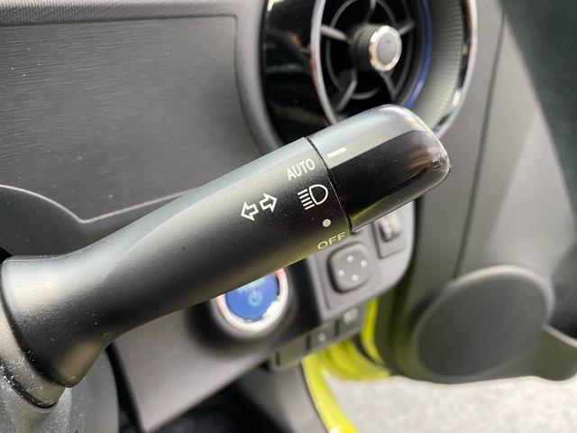 アクア Ｓ　純正ナビ　禁煙車　フルセグＴＶ　バックカメラ　クルコン　オートハイビーム　スマートキー　プッシュスタート　ＴＶキャンセラー　ＥＴＣ　プリクラッシュ　クリアランスソナー　社外アルミ　フロアマット（22枚目）