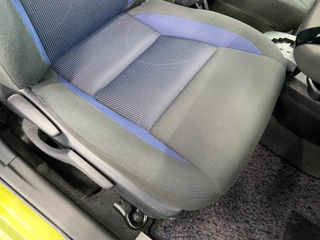 アクア Ｓ　純正ナビ　禁煙車　フルセグＴＶ　バックカメラ　クルコン　オートハイビーム　スマートキー　プッシュスタート　ＴＶキャンセラー　ＥＴＣ　プリクラッシュ　クリアランスソナー　社外アルミ　フロアマット（27枚目）