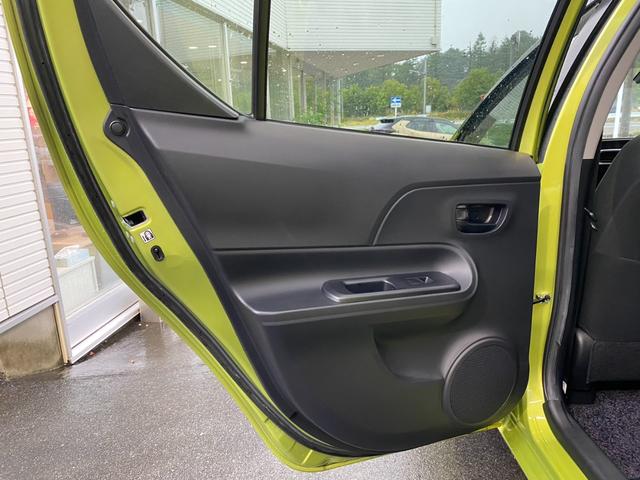 アクア Ｓ　純正ナビ　禁煙車　フルセグＴＶ　バックカメラ　クルコン　オートハイビーム　スマートキー　プッシュスタート　ＴＶキャンセラー　ＥＴＣ　プリクラッシュ　クリアランスソナー　社外アルミ　フロアマット（38枚目）