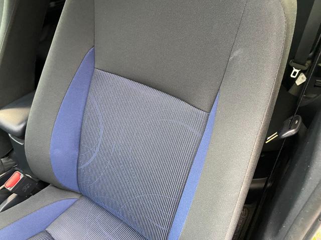 アクア Ｓ　純正ナビ　禁煙車　フルセグＴＶ　バックカメラ　クルコン　オートハイビーム　スマートキー　プッシュスタート　ＴＶキャンセラー　ＥＴＣ　プリクラッシュ　クリアランスソナー　社外アルミ　フロアマット（46枚目）