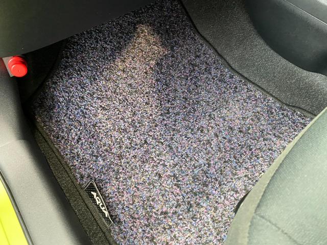 アクア Ｓ　純正ナビ　禁煙車　フルセグＴＶ　バックカメラ　クルコン　オートハイビーム　スマートキー　プッシュスタート　ＴＶキャンセラー　ＥＴＣ　プリクラッシュ　クリアランスソナー　社外アルミ　フロアマット（48枚目）