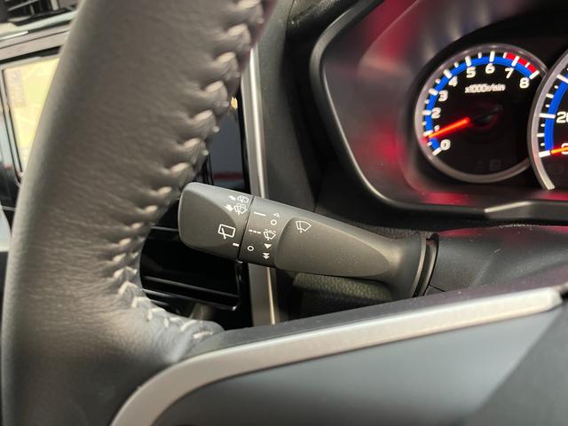 ルーミー カスタムＧ　アップル保証１年付き　ワンオーナー　禁煙車　セーフティセンス　ドラレコ　純正ナビ　フルセグ　バックカメラ　全周囲カメラ　シートヒーター　両側パワスラ　ＥＴＣ　クルコン　ステアリングＳＷ　Ａライト（37枚目）