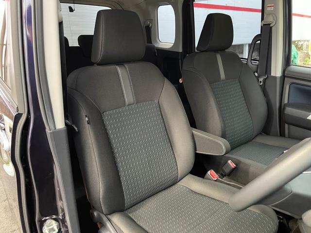 ルーミー カスタムＧ　アップル保証１年付き　ワンオーナー　禁煙車　セーフティセンス　ドラレコ　純正ナビ　フルセグ　バックカメラ　全周囲カメラ　シートヒーター　両側パワスラ　ＥＴＣ　クルコン　ステアリングＳＷ　Ａライト（41枚目）