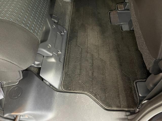 ルーミー カスタムＧ　アップル保証１年付き　ワンオーナー　禁煙車　セーフティセンス　ドラレコ　純正ナビ　フルセグ　バックカメラ　全周囲カメラ　シートヒーター　両側パワスラ　ＥＴＣ　クルコン　ステアリングＳＷ　Ａライト（50枚目）