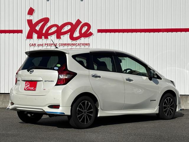 ノート ｅ－パワー　Ｘ　アップル１年保証付き　ユーザー直接買取車　禁煙車　ワンオーナー　純正メモリーナビ　フルセグＴＶ　アラウンドビューモニター　純正フルエアロ　デジタルインナーミラー　エマージェンシーブレーキ　ＥＴＣ（9枚目）