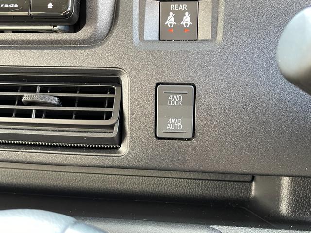 ハイゼットカーゴ ＤＸ　メーカー保証１年付き　禁煙車　社外ナビ　フルセグ　バックカメラ　スマートアシスト　ドラレコ　車内灯ＬＥＤ　ＥＴＣ　ハイルーフ　Ａストップ　キーレスキー（28枚目）