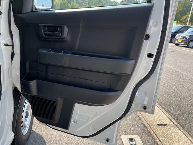 ハイゼットカーゴ ＤＸ　メーカー保証１年付き　禁煙車　社外ナビ　フルセグ　バックカメラ　スマートアシスト　ドラレコ　車内灯ＬＥＤ　ＥＴＣ　ハイルーフ　Ａストップ　キーレスキー（37枚目）