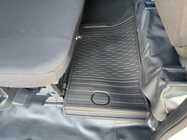 ハイゼットカーゴ ＤＸ　メーカー保証１年付き　禁煙車　社外ナビ　フルセグ　バックカメラ　スマートアシスト　ドラレコ　車内灯ＬＥＤ　ＥＴＣ　ハイルーフ　Ａストップ　キーレスキー（43枚目）