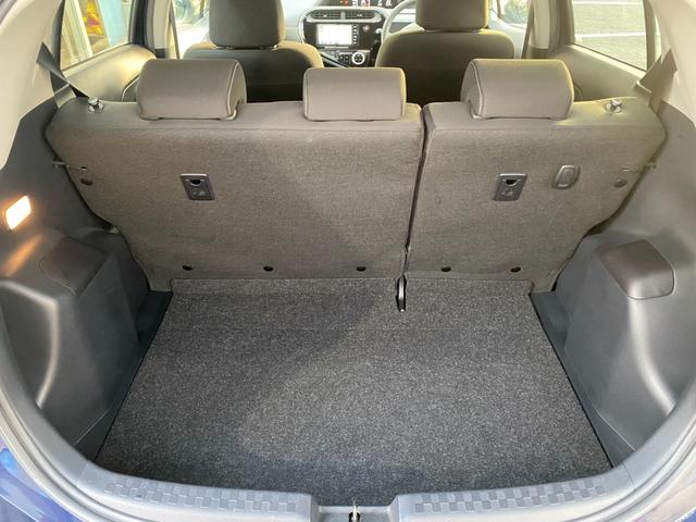 アクア Ｓ　ワンオーナー　禁煙車　純正ナビ　地デジＴＶ　バックカメラ　ＬＥＤヘッド　クリソナ　ＬＥＤフォグ　プリクラッシュ　パーキングサポート　オートハイビーム　スペアタイヤ　スマートキー　プッシュスタート（18枚目）