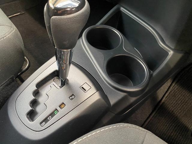 アクア Ｓ　ワンオーナー　禁煙車　純正ナビ　地デジＴＶ　バックカメラ　ＬＥＤヘッド　クリソナ　ＬＥＤフォグ　プリクラッシュ　パーキングサポート　オートハイビーム　スペアタイヤ　スマートキー　プッシュスタート（22枚目）